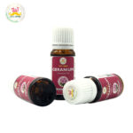 Desi Grub Geranium Essential Oil 10ml – Pure Floral Oil for Skin Balance, Mood & Aromatherapy